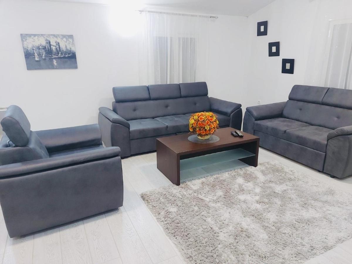 Apartman Mona Podgorica Kültér fotó