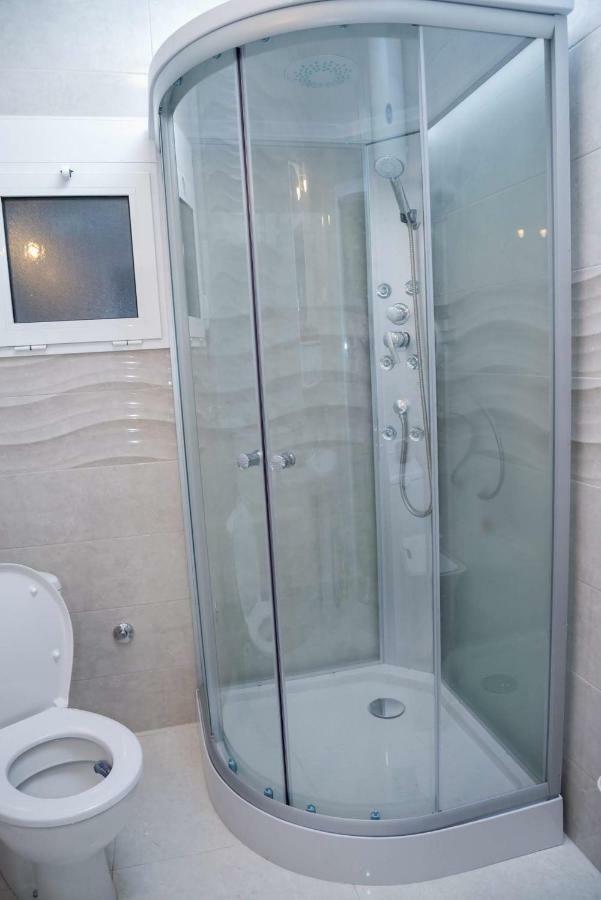 Apartman Mona Podgorica Kültér fotó