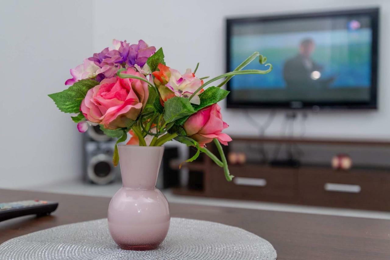 Apartman Mona Podgorica Kültér fotó